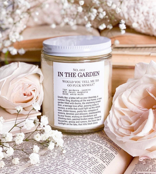 In The Garden 8 oz Gardenia Candle