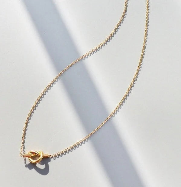 Invisible String Gold Knot 14K Gold Plated Friendship Bracelet